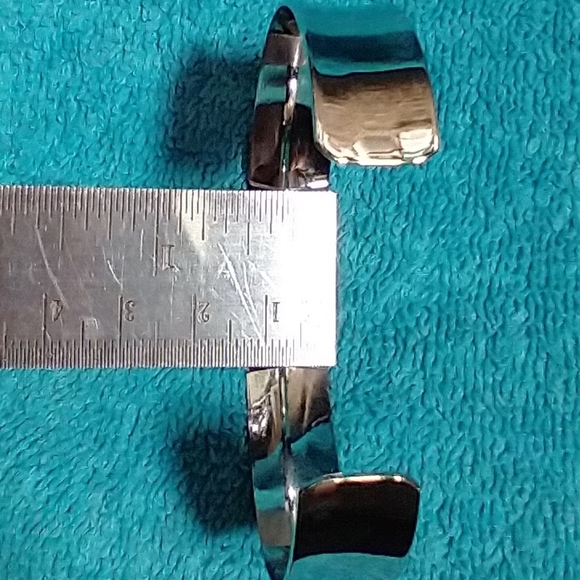 Silvertone Cuff Bracelet Mirror Finish Concave Adjustable Vintage - Picture 4 of 5